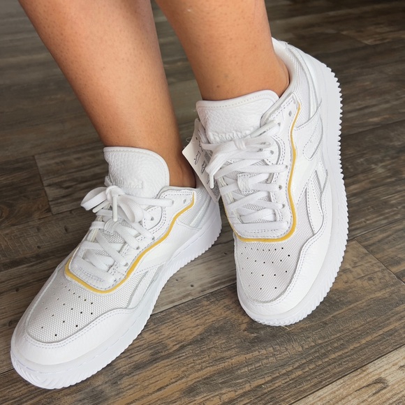 Reebok x Victoria Beckham Dual Court II VB White FW3078 size US 6/EU 37.5 24CM - Picture 1 of 14
